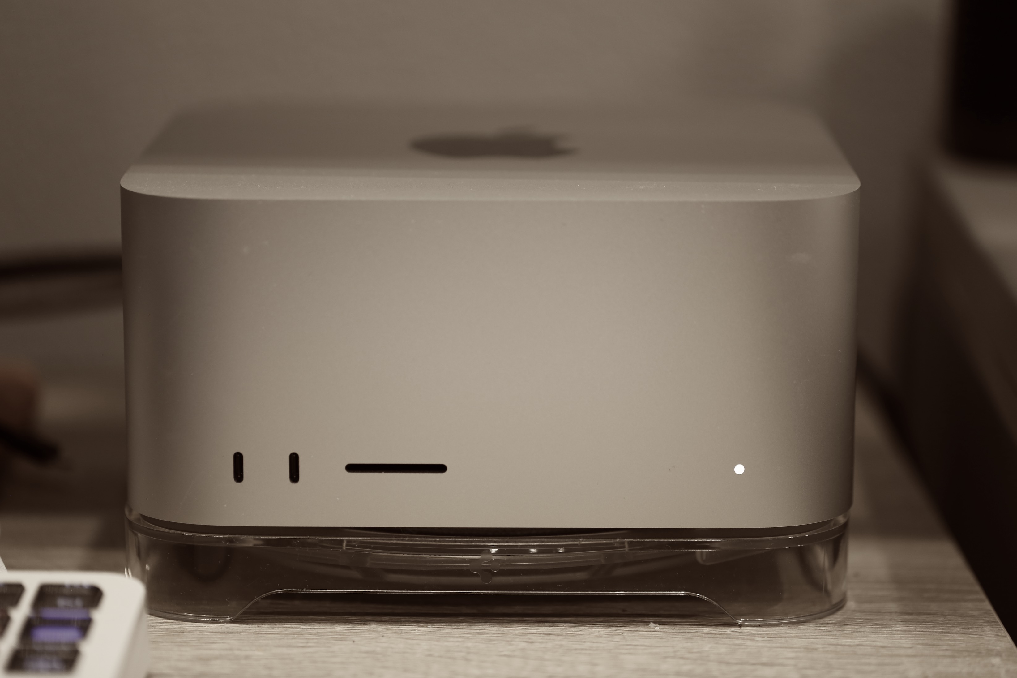 Mac Studio (M1 Max) - MacNerd.xyz